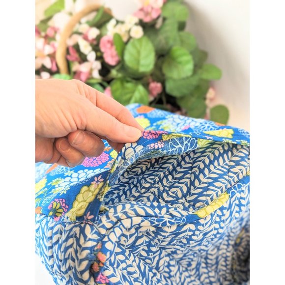 Large Quilted Duffel Fabric Tote Bag 19"x10"x10" Blue Floral Large Carry-On Bag - Picture 6 of 6